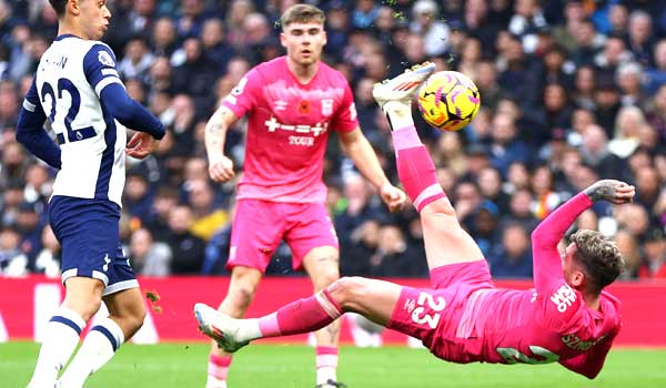 Tottenham Hotspur vs Fulham 20:30 01/12 Ngoại Hạng Anh | Nhận định, Dự đoán