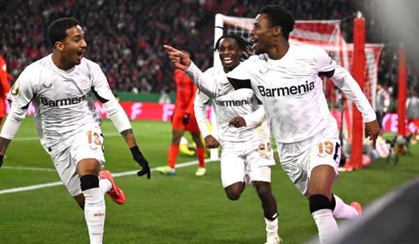 Bayer Leverkusen vs St. Pauli 21:30 07/12 VĐQG Đức