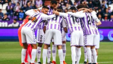 Real Valladolid vs Valencia 03:00 14/12 VĐQG Tây Ban Nha