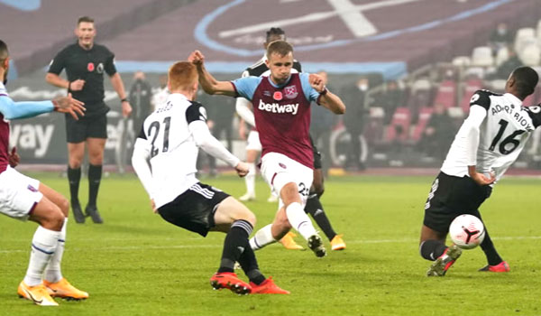 West Ham United vs Fulham 02:30 15/01 Ngoại Hạng Anh