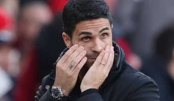 Arsenal ôm hận West Ham: Arteta "nổi cơn thịnh nộ", hé lộ tình hình chấn thương sao trẻ Nwaneri!