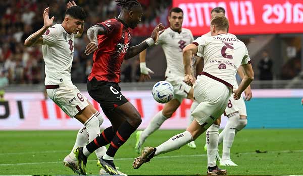 Bologna vs AC Milan 02:45 28/02 VĐQG Ý